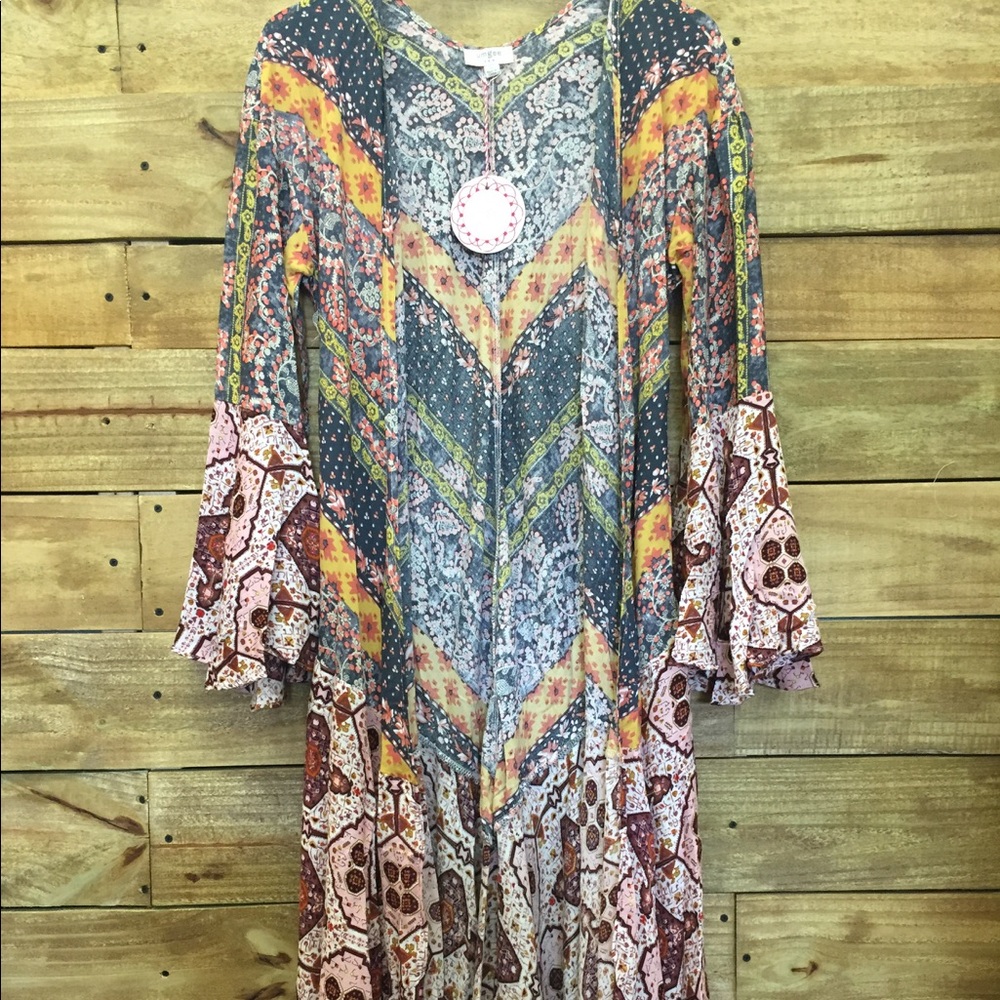 Muliti-Pattern print  Bell Sleeved Kimono